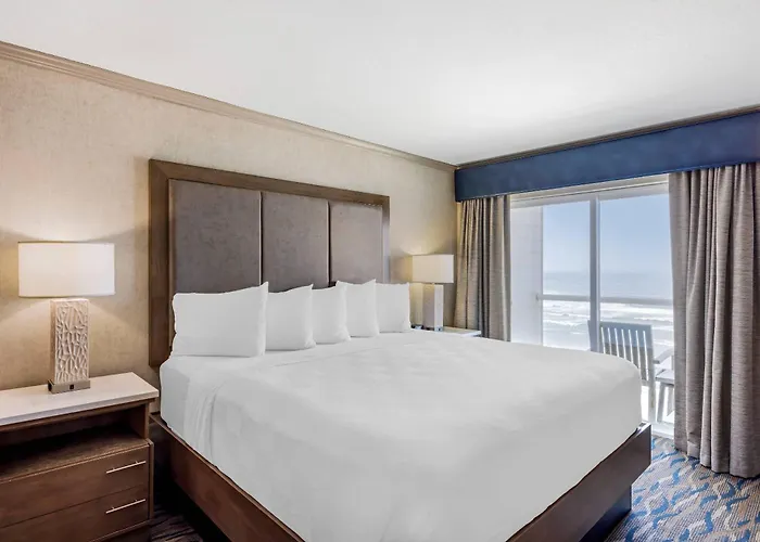 Elizabeth Oceanfront Suites, An Ascend Collection Hotel
